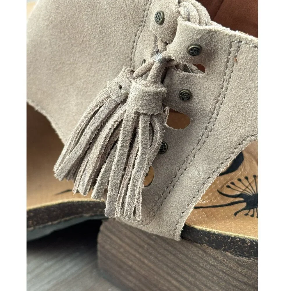 OTBT Flower Child Wedge Sandals in Desert (Tan) Leather w Fringe Women's Size 9M - Picture 5 of 12